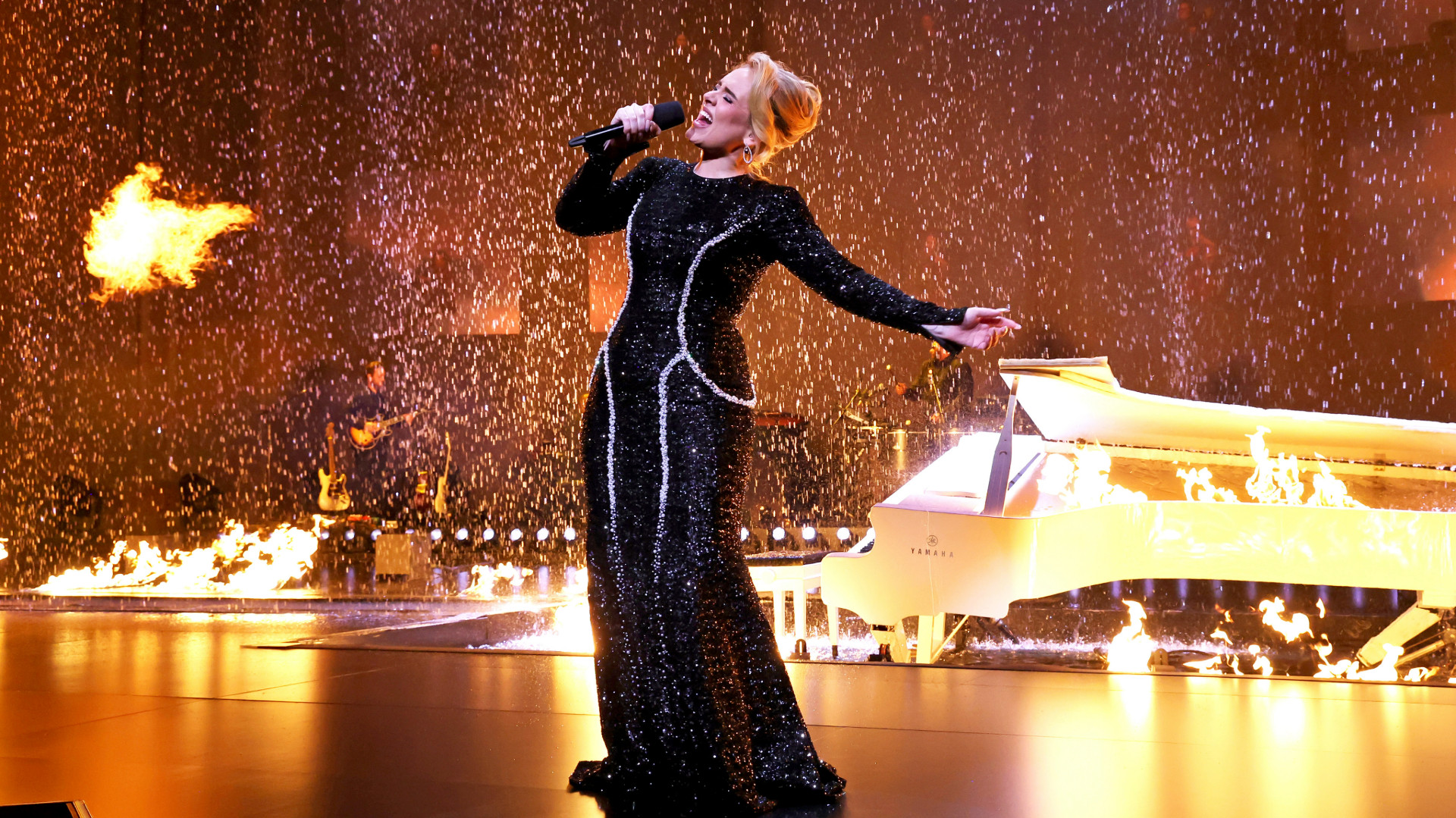 Adele Reportedly in Talks to Perform at 2026 Super Bowl Halftime Show