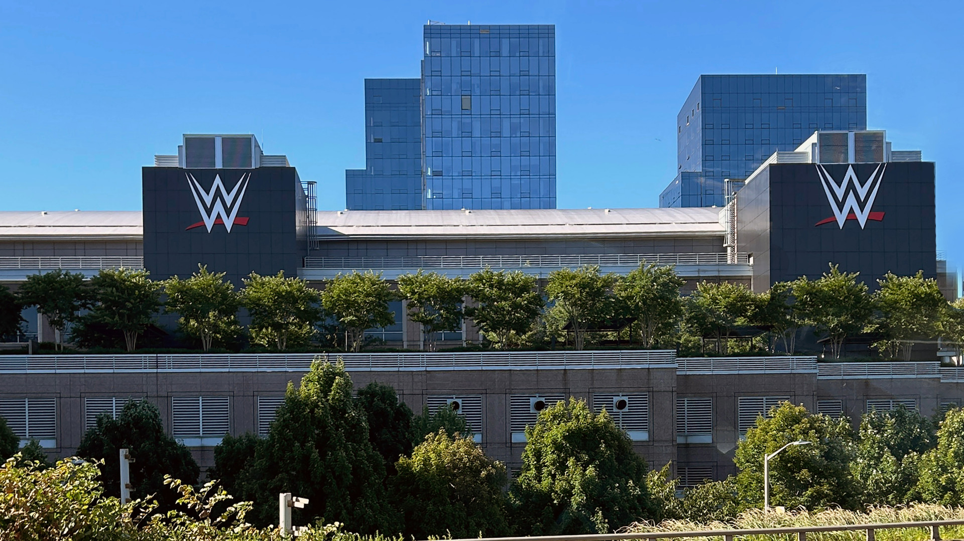 WWE Tag Team Legend Sir Mo Dies at 58