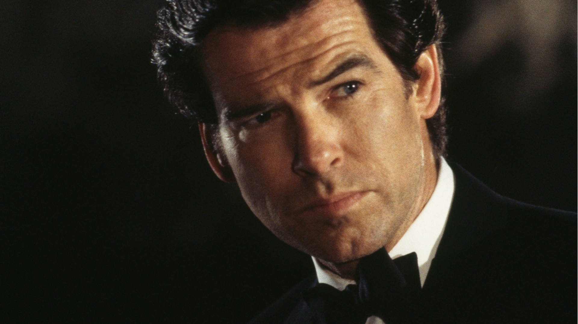 Pierce Brosnan stars as James Bond in the film 'GoldenEye', 1995.