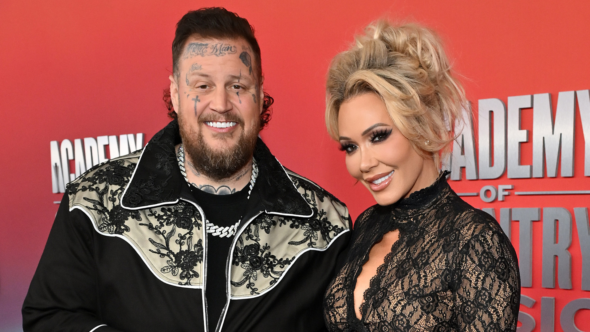 Jelly Roll’s Wife Jokes He’s Her ‘Hall Pass’ After 300 Pound Weight Loss