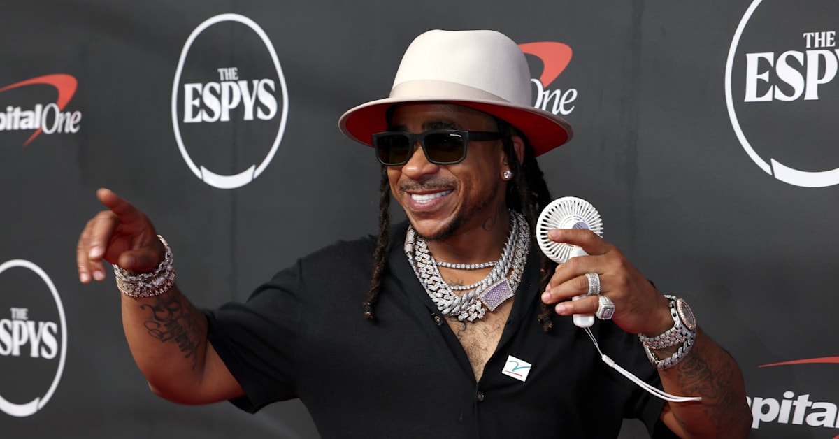 Max B's Wife Posts Instagram Story of Him Sucking Her Toes: 'Lover Boy'