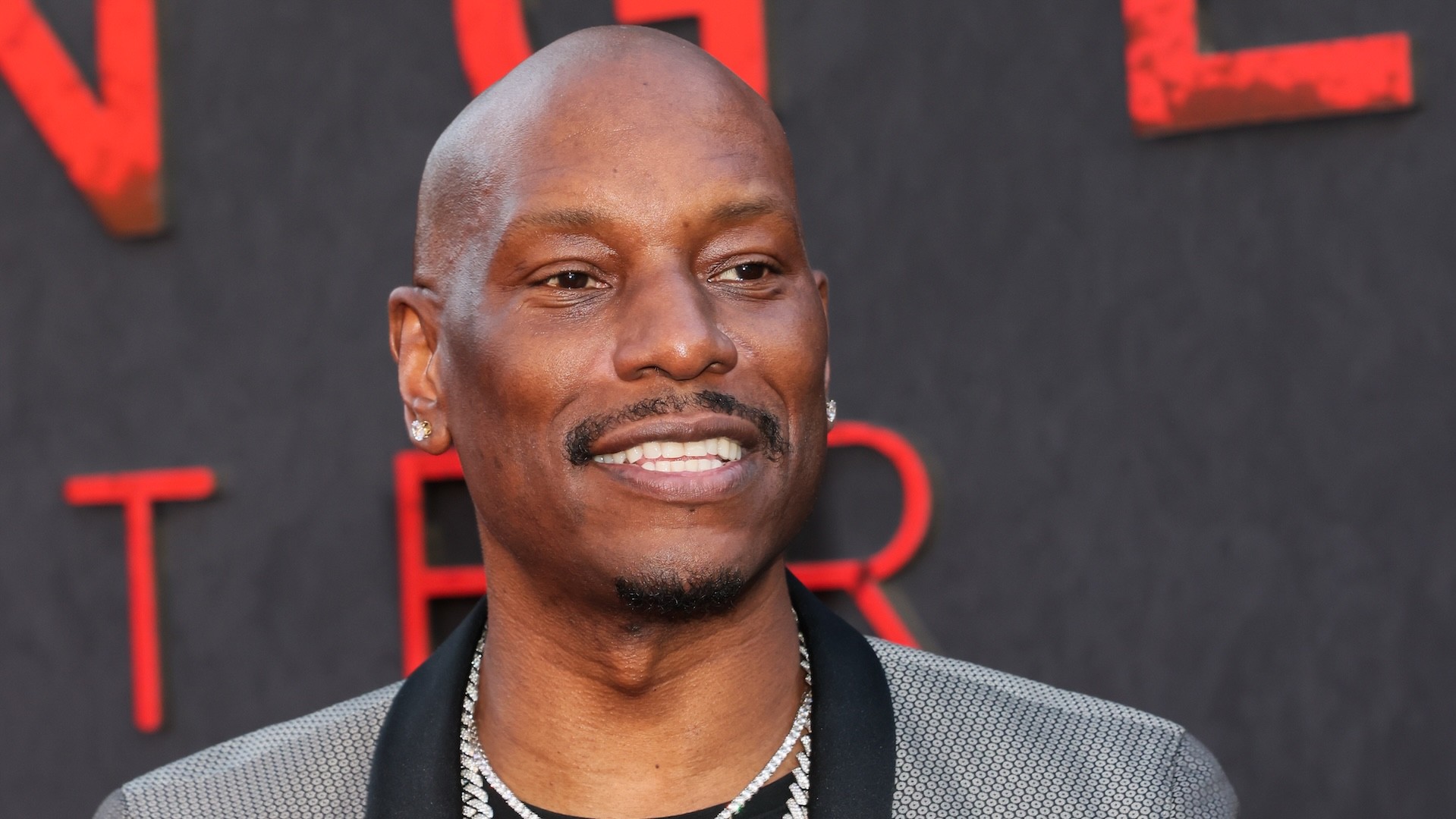 Tyrese photographed at movie premiere.