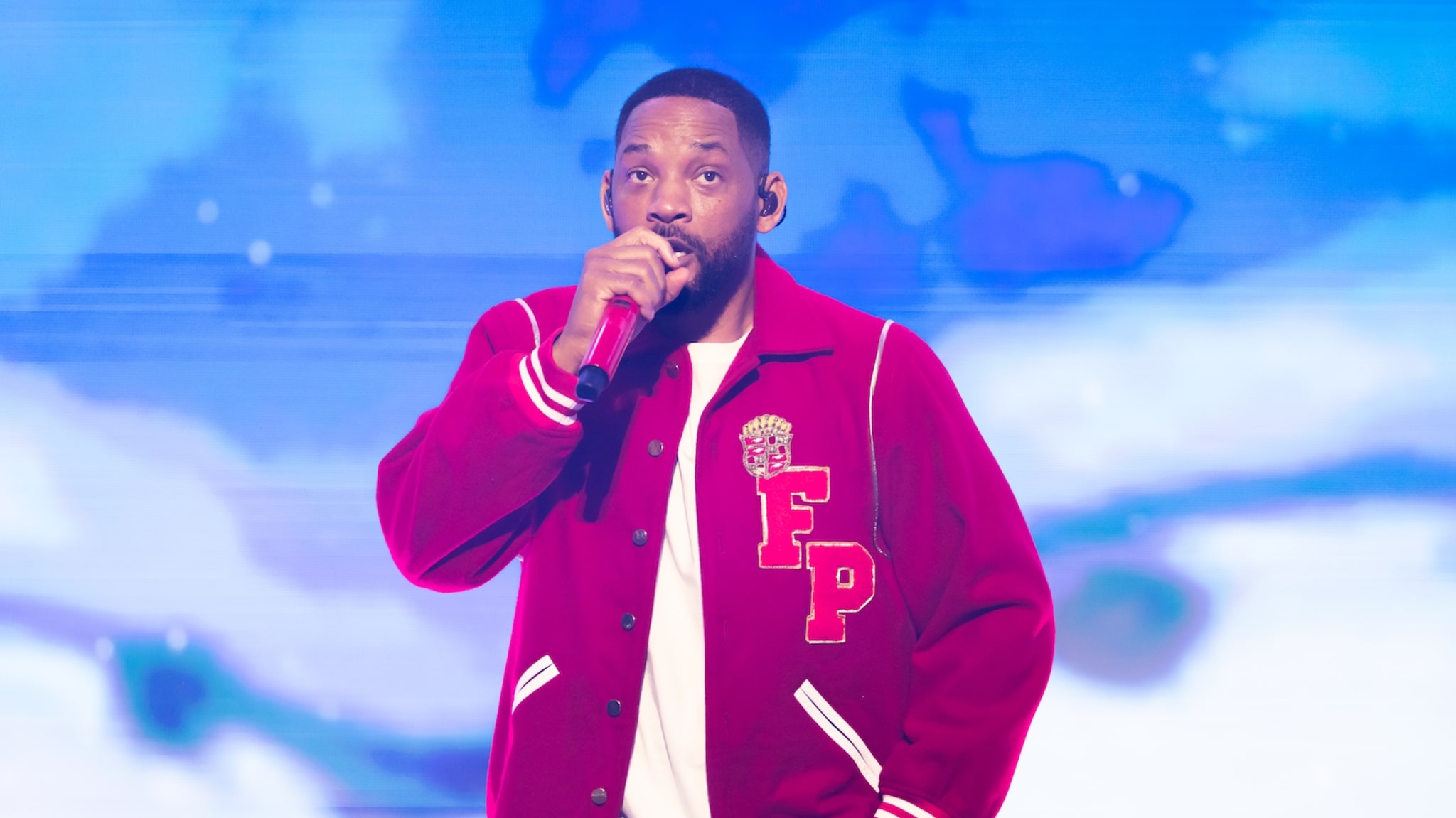 Will Smith performs live onstage during the "Based On A True Story" Summer Tour.