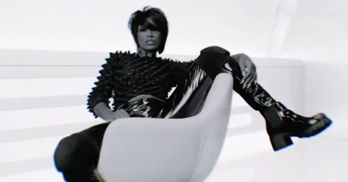 Keke Palmer and Son Leo Recreate Iconic Michael and Janet Jackson Scream Video for Halloween