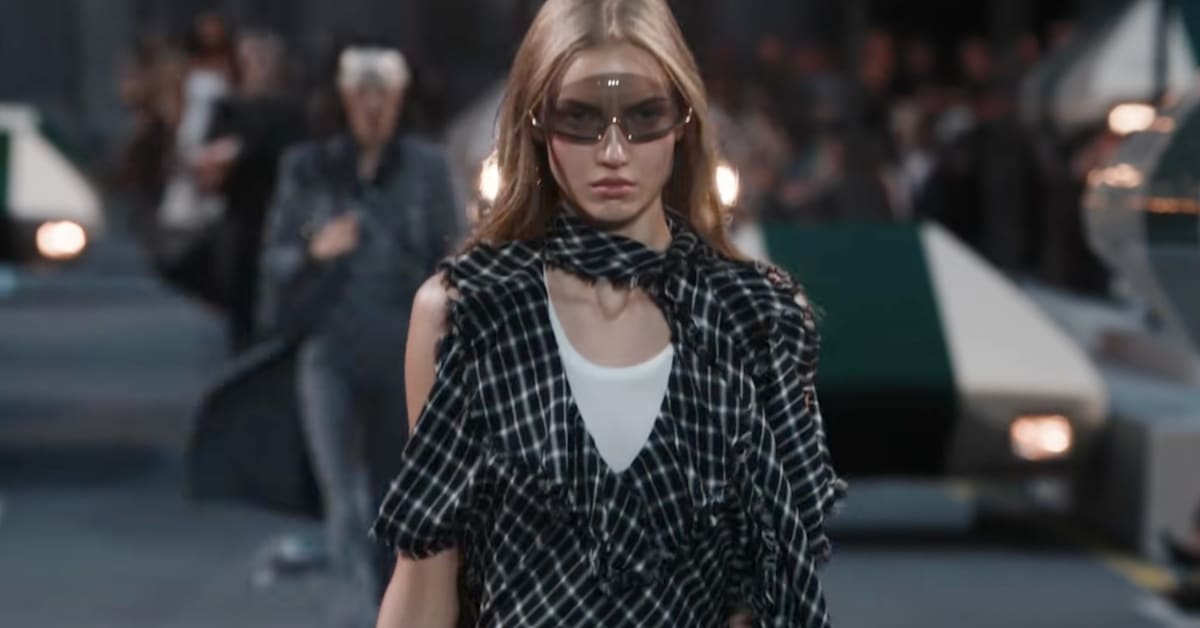 Louis Vuitton’s Spring/Summer 2027 Show in Paris by Nicolas Ghesquière: A Closer Look
