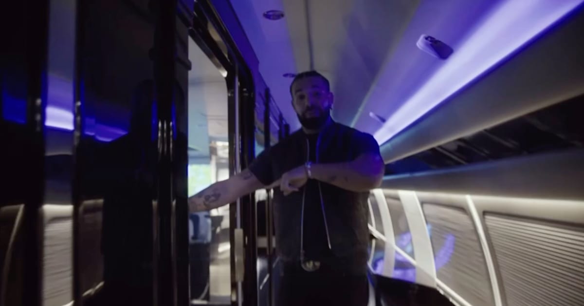 Drake Shows Off His Newly-Renovated Plane: 'More Luxurious, Warmer'