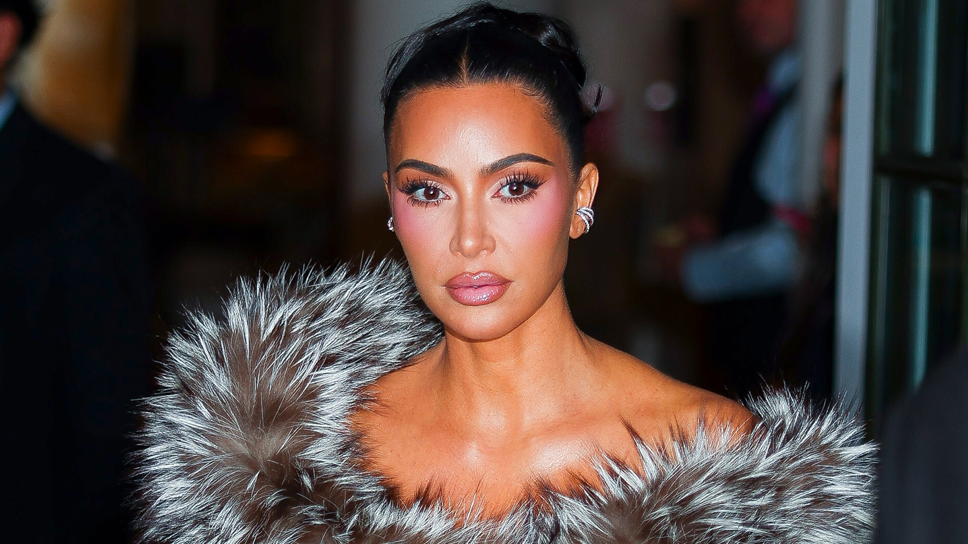 <div>Kim Kardashian Says Psychics Are 'Full of Sh*t' After Failing Bar Exam: 'Pathological Liars'</div>