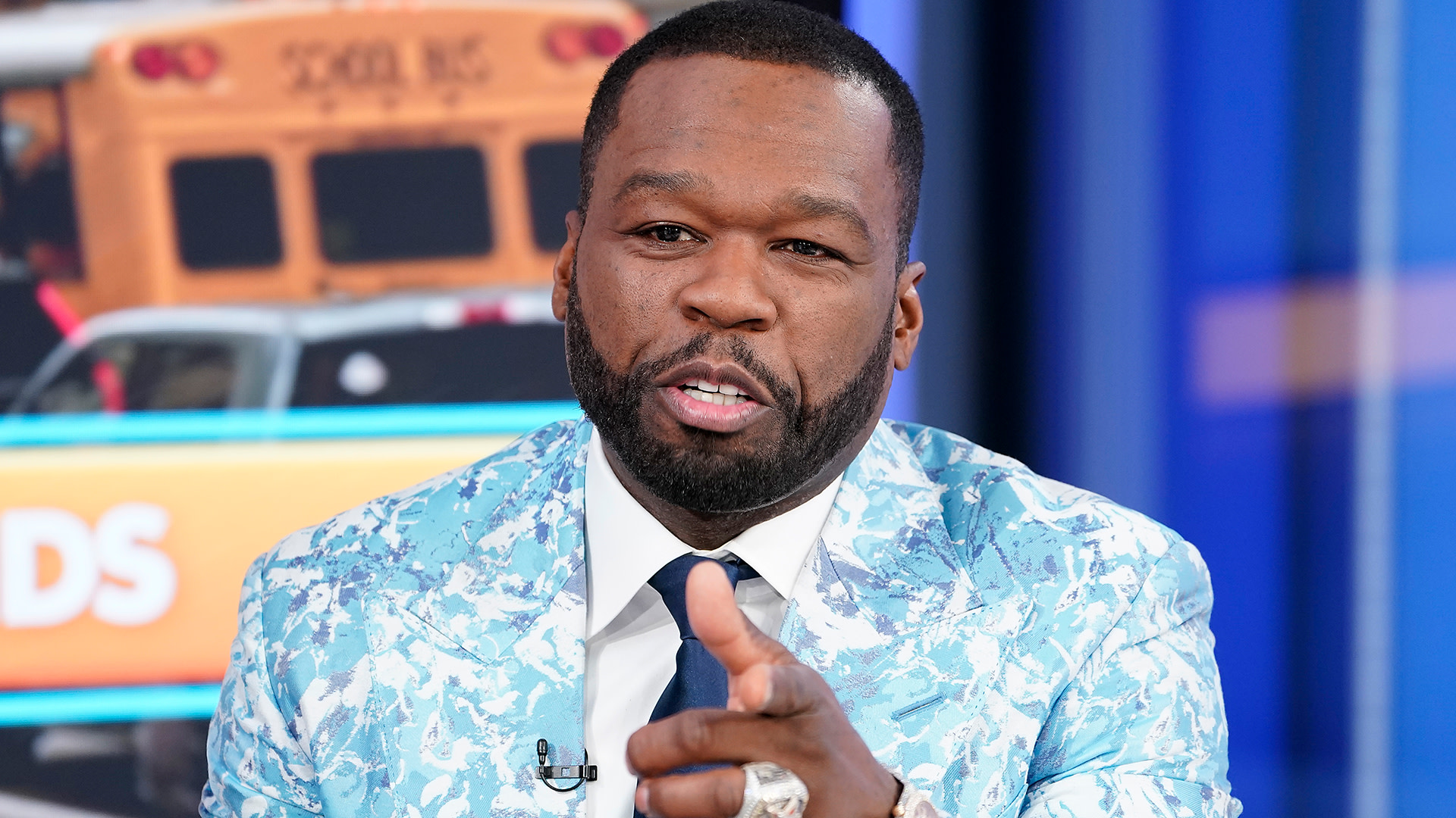 <div>50 Cent Expresses Frustration Over Airport Delays Amid Shutdown: 'Forget About Traveling Right Now'</div>