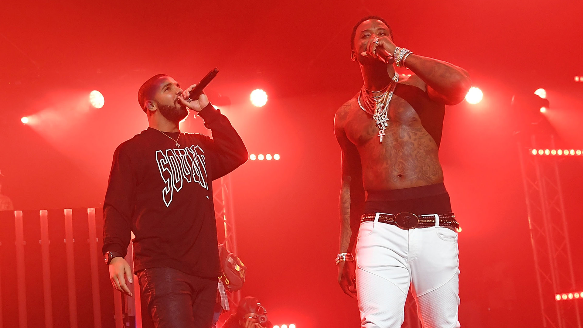 Rapper Drake and Gucci Mane performs on stage at Gucci and Friends Homecoming Concert at Fox Theatre on July 22, 2016 in Atlanta, Georgia.
