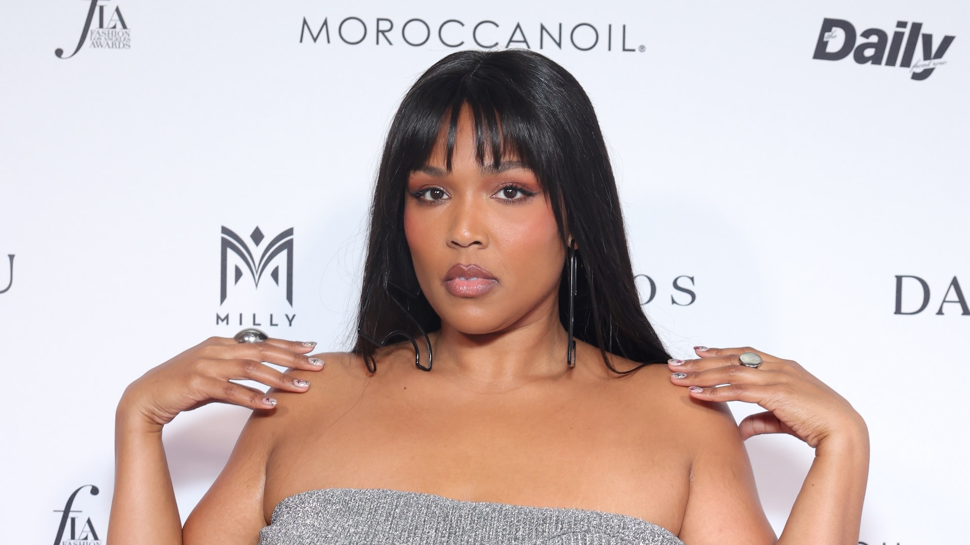Lizzo Explains Her ‘Weight Release,’ Pushes Back on ‘Skinny’ Label: ‘I Am Well Over 200 Pounds’
