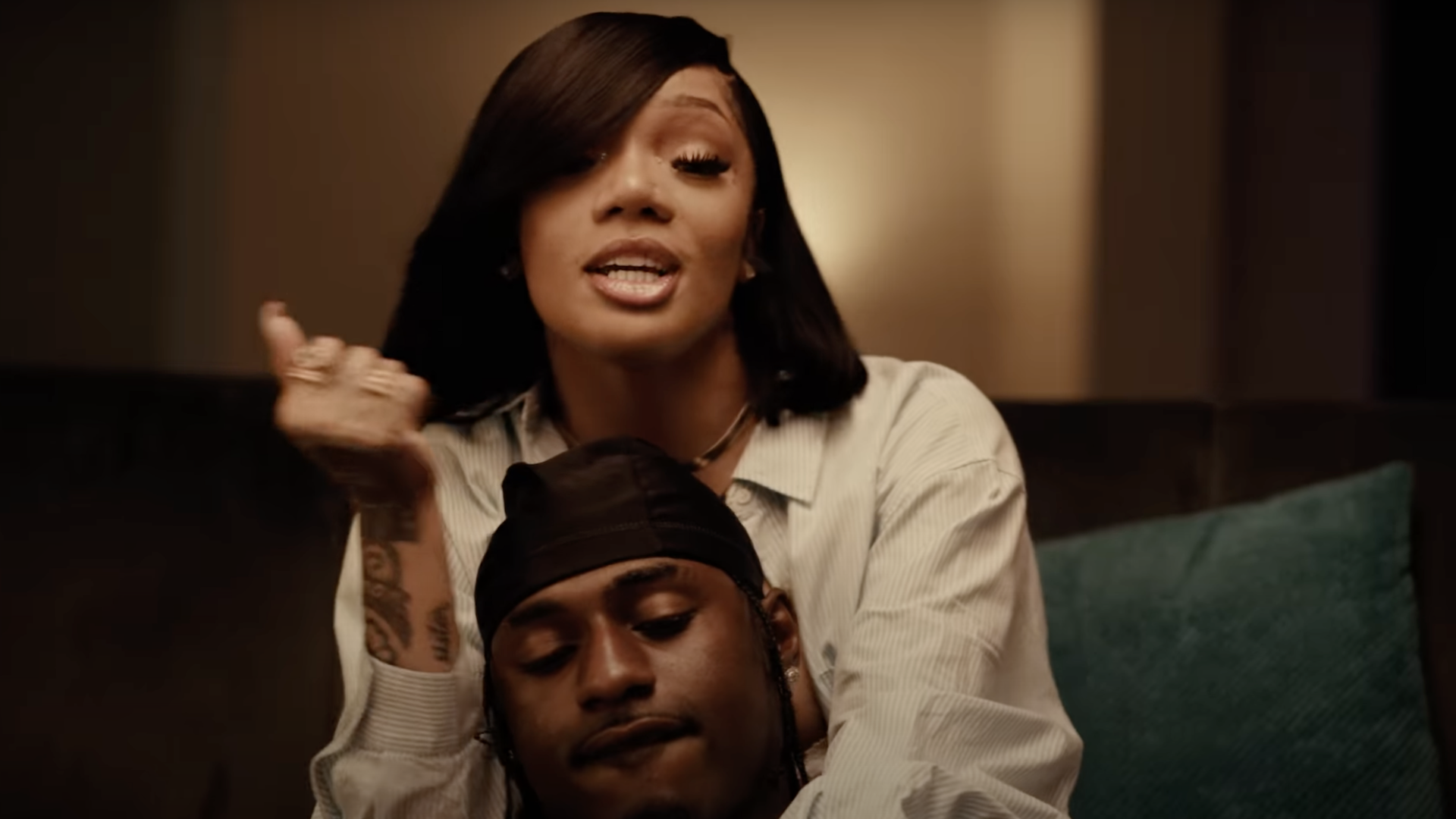<div>Watch GloRilla’s “Typa” Video With NFL's Xavier Legette in Romantic Role</div>