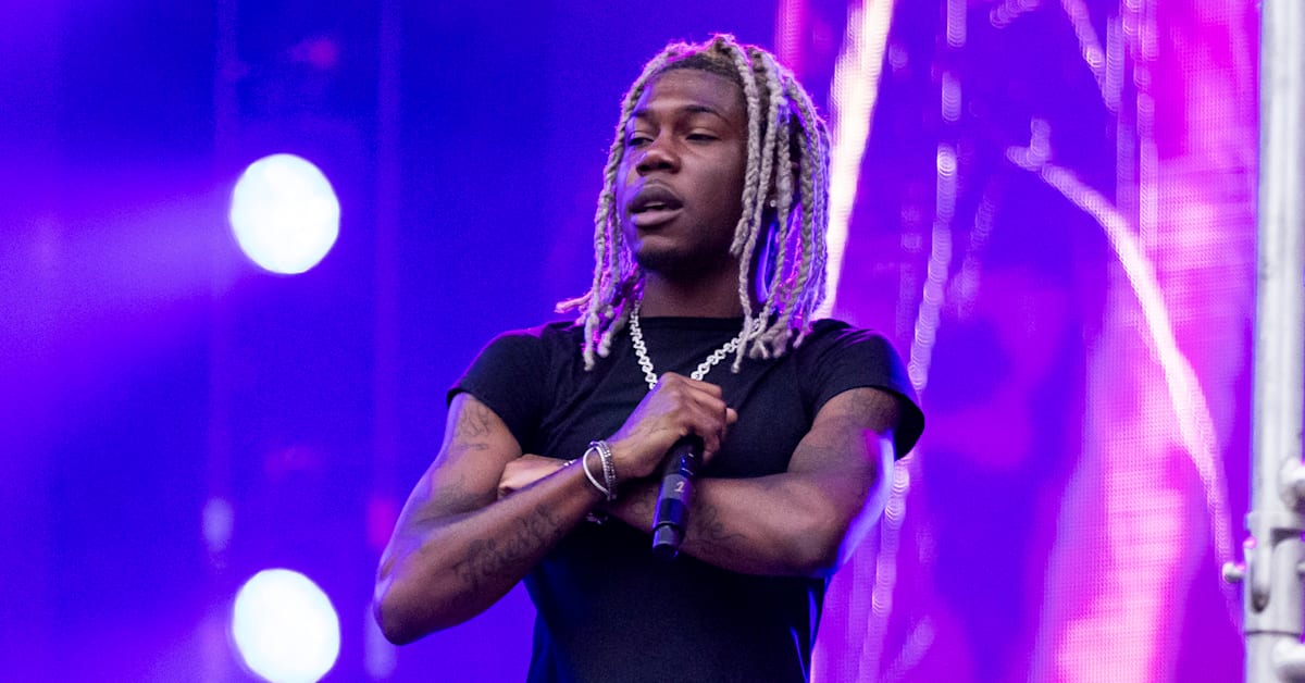 Destroy Lonely Fan Hospitalized After Rapper Encouraged Them to Jump ...