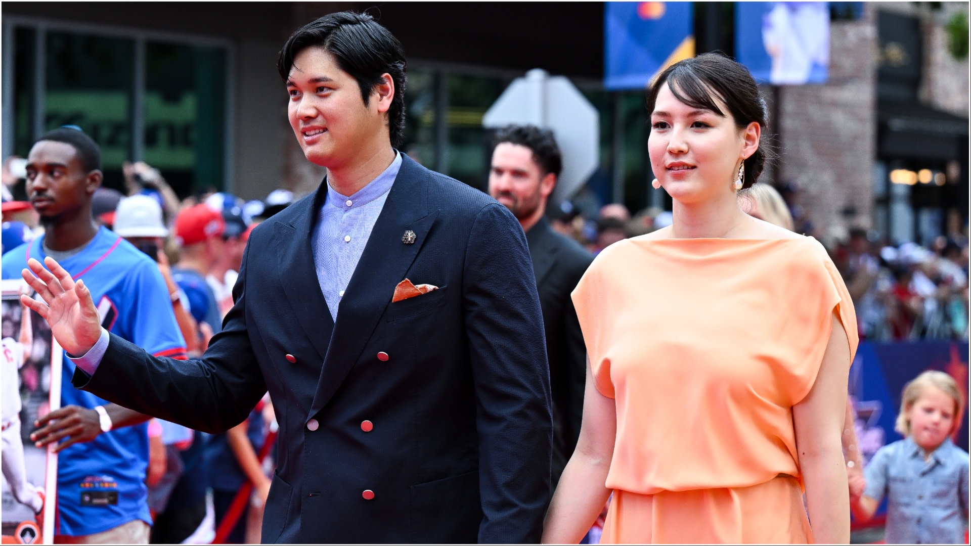 Shohei ohtani wife