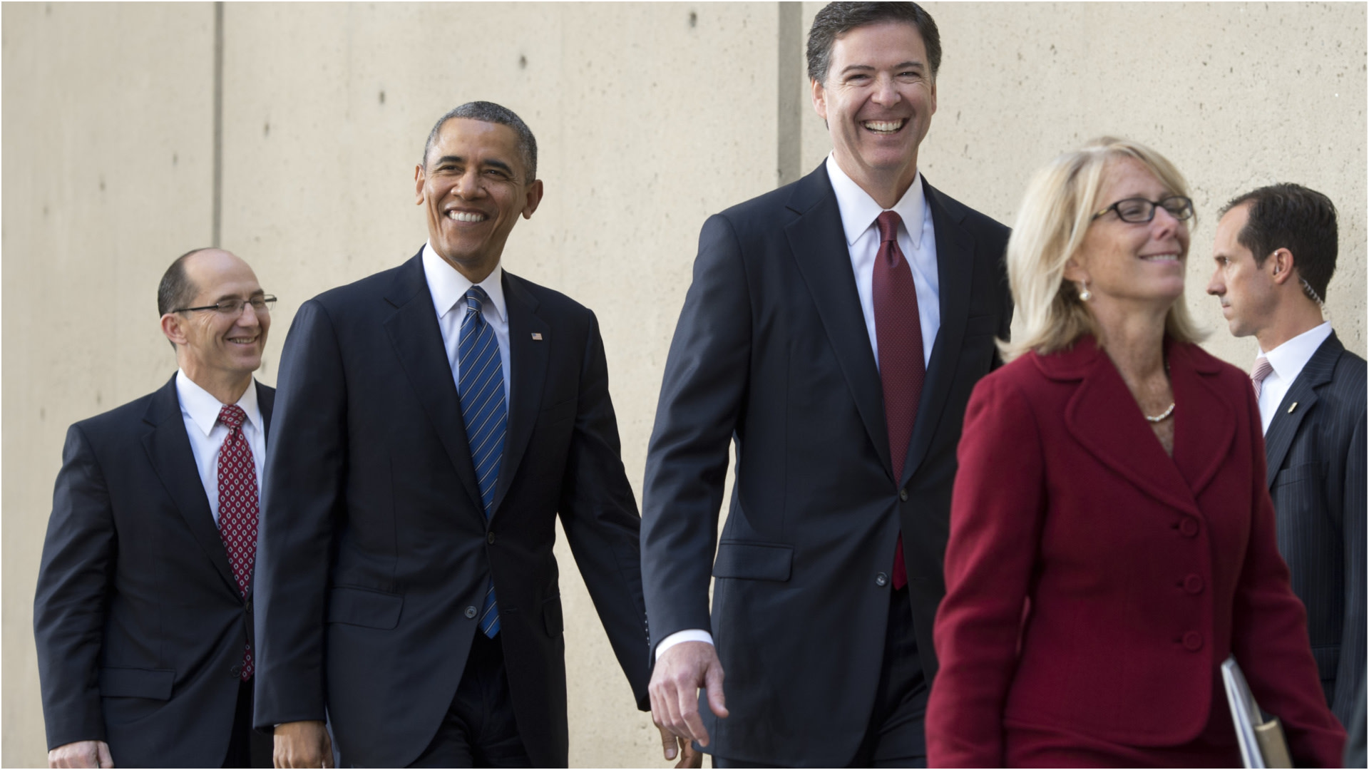 <div>James Comey & His Wife Patrice Failor Have 6 Kids Together</div>