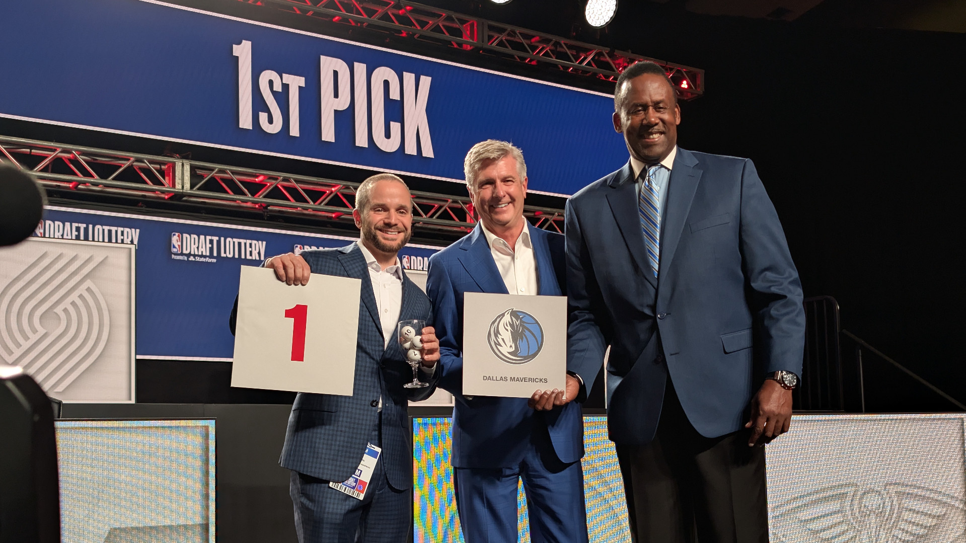 Dallas Maverics have officially won the in NBA Draft Lottery.