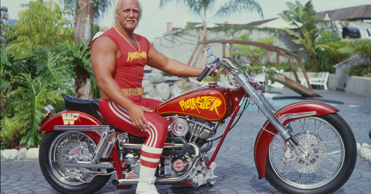 Hulk Hogan's Florida Mansion Finally Sells for More Than $5M Below Original Asking Price