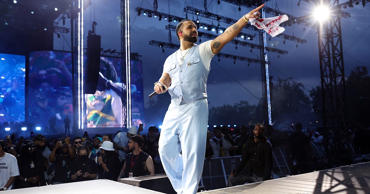 Drake Surprises Fan on TikTok Live: 'I Got a Lot of Love for You'