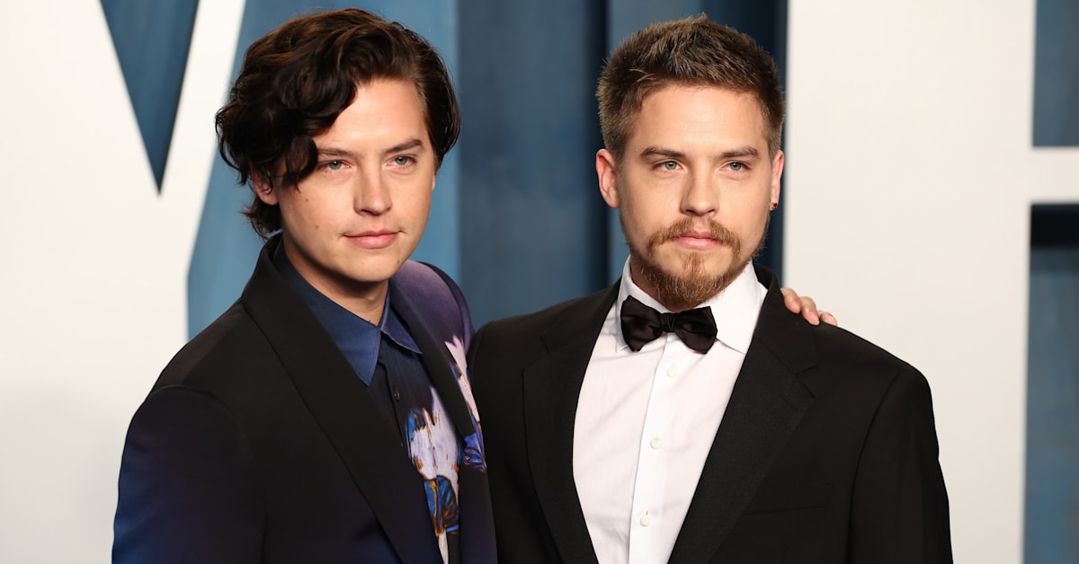 Cole Sprouse Reacts to Brother Dylan's 'Children of Incest' Claim: 'Clickbait Headline'