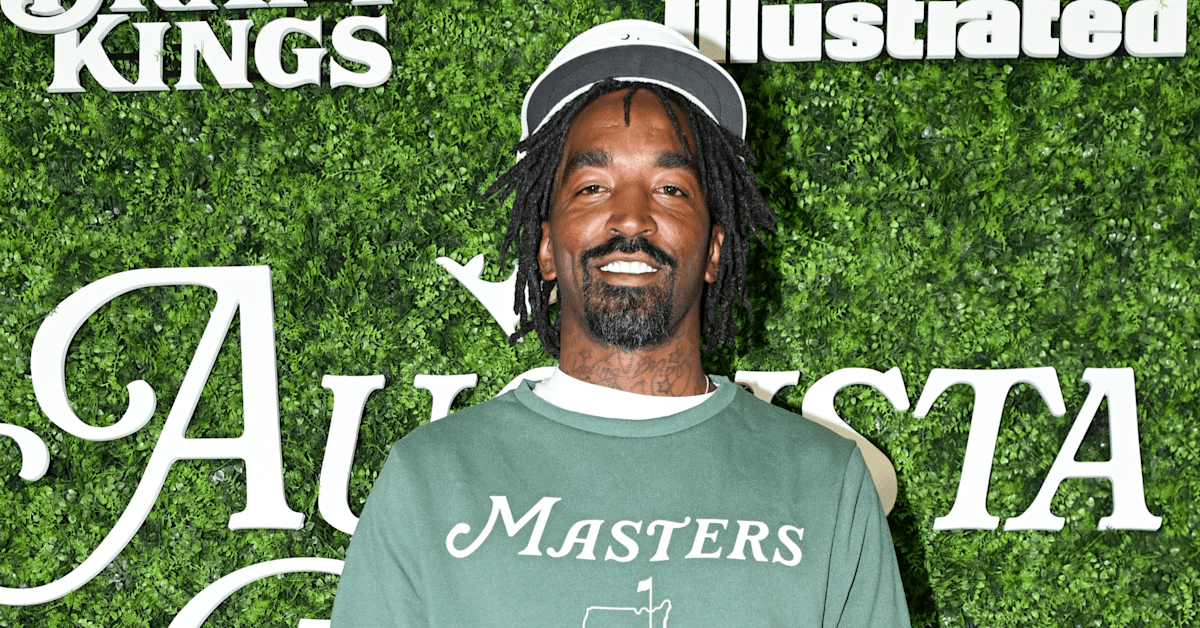 J.R. Smith Earns College Degree From North Carolina A&T After 16-Year ...