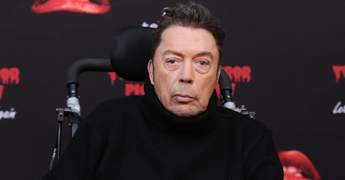 Tim Curry, 'It' and 'Rocky Horror Picture Show' Star, Dead at 80