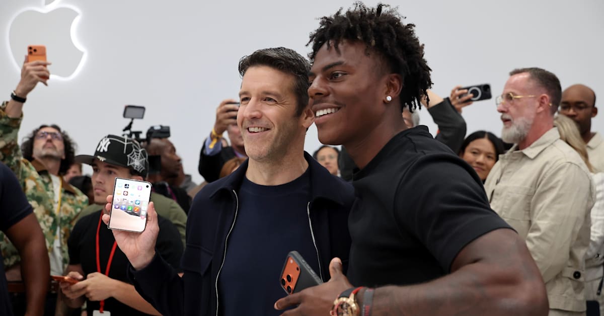 IShowSpeed Got the First iPhone Duo From Apple's CEO