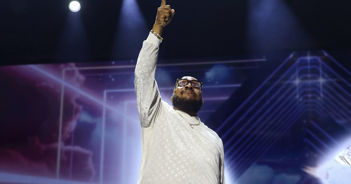 Bishop Marvin Sapp Joins Jay-Z's Roc Nation for ‘Restoration' Era