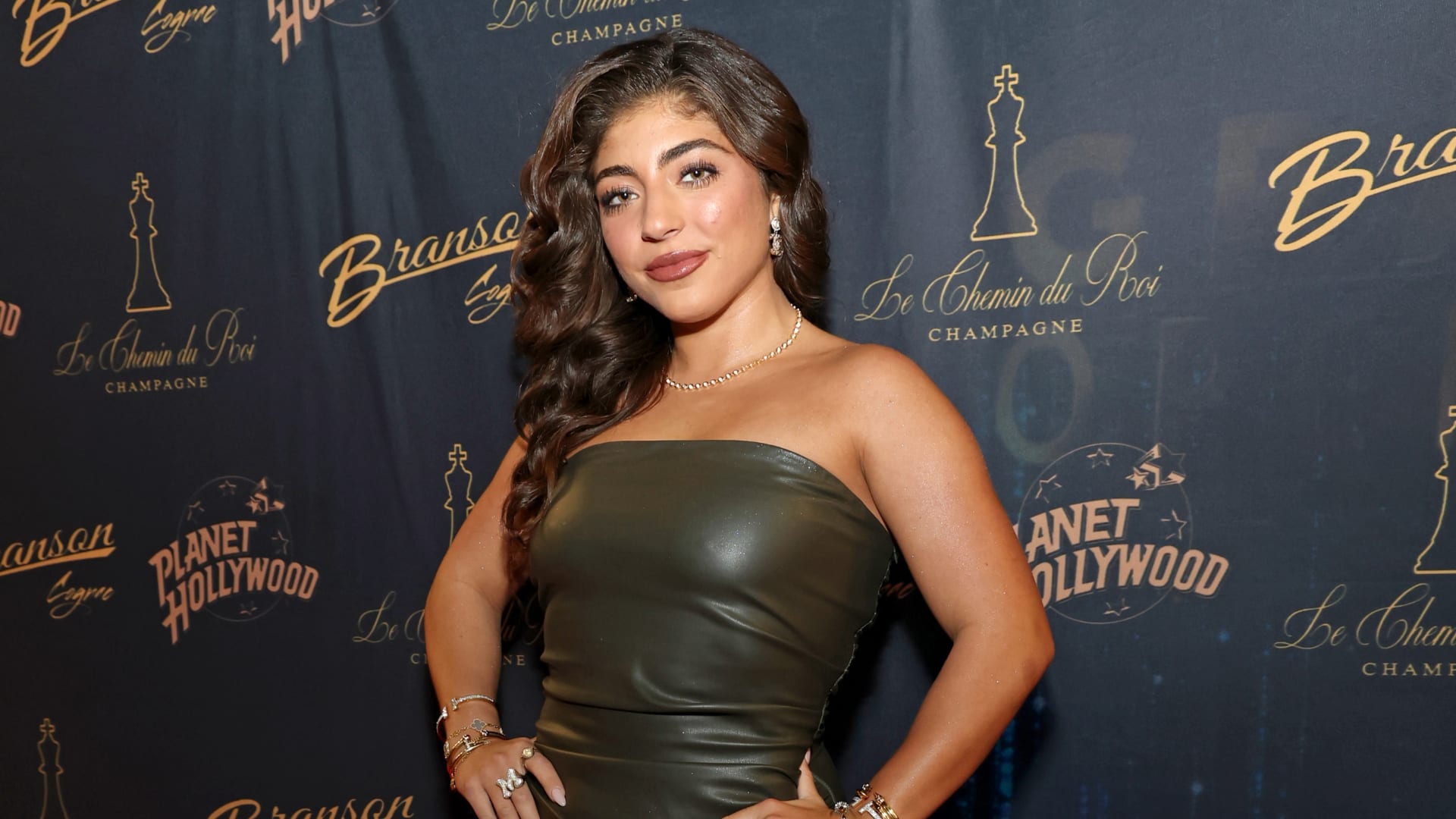 New Video Shows Milania Giudice Laughing in Cop Car After Domestic Violence Arrest