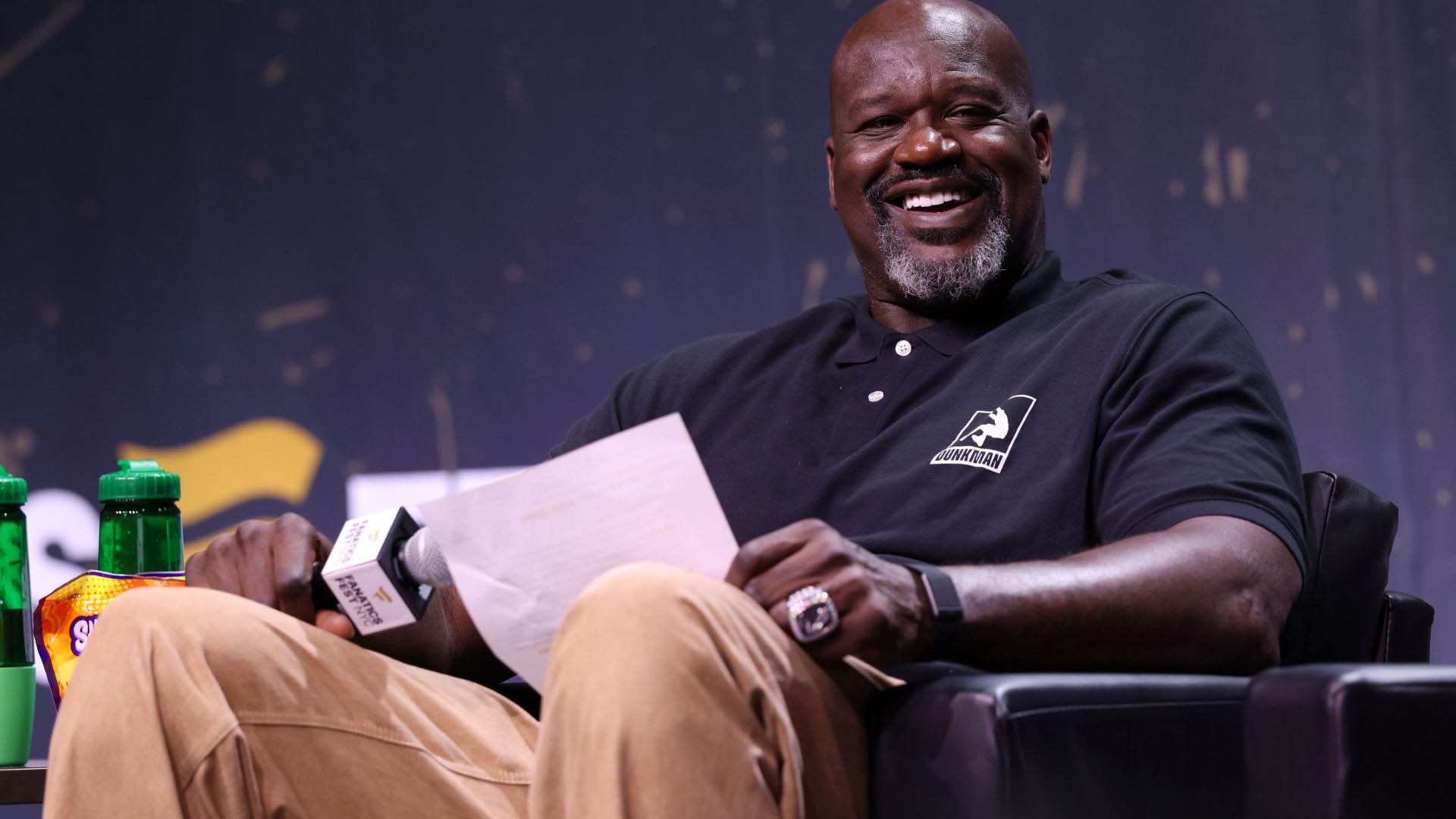 Shaquille O’Neal Helped a 7-Foot-3 Texan Become a Cop