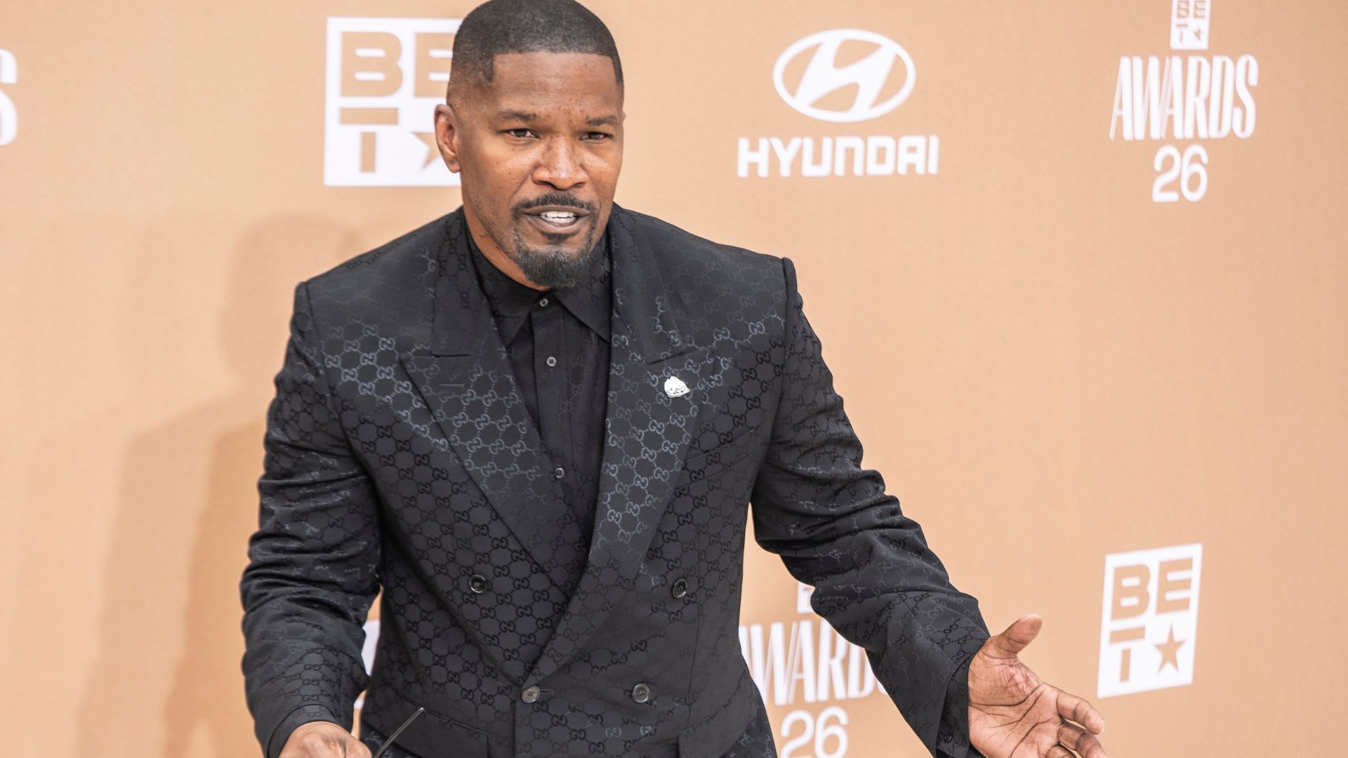 Jamie Foxx Says Al Pacino Changed His Mind About Having a Baby at 58
