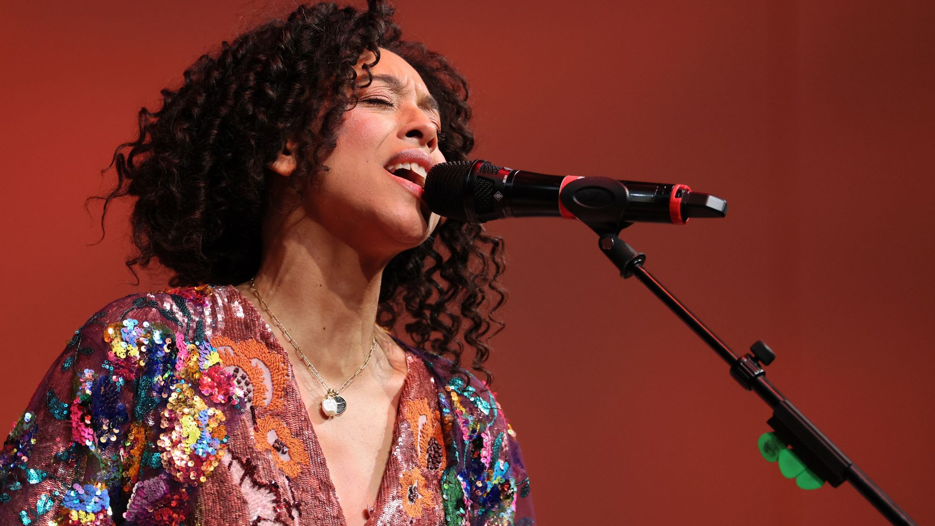 Corinne Bailey Rae Opens Up About Grief as ‘Put Your Records On’ Turns 20