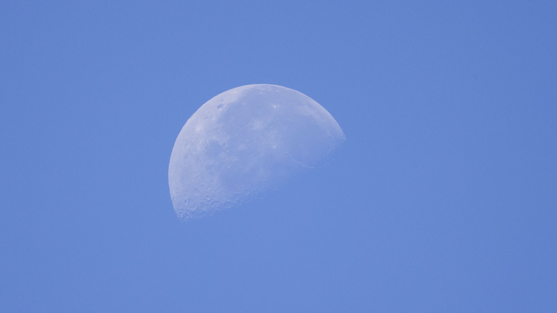 A SpaceX Rocket Crash Just Carved a Brand-New Crater on the Moon