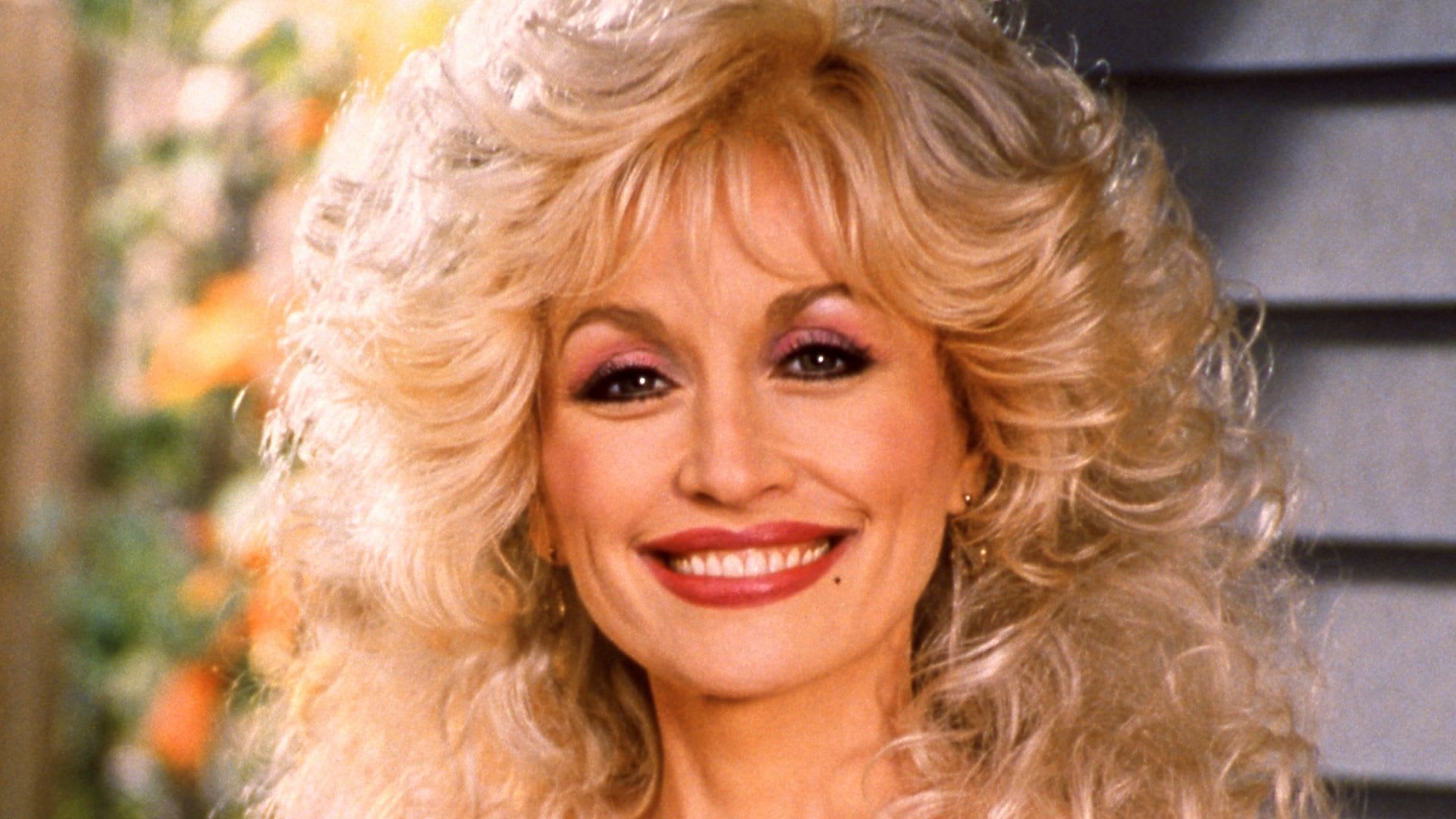 Dolly Parton Could Have Nashville’s Airport Named After Her