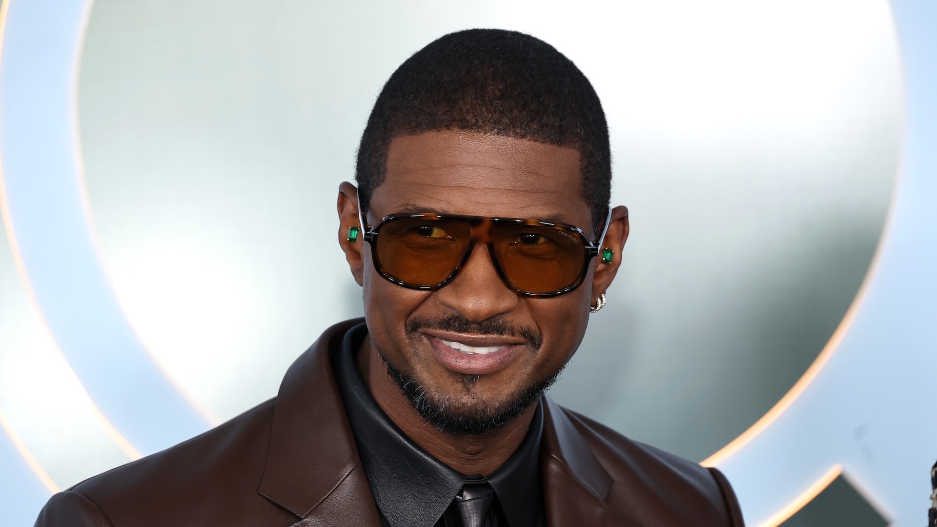 Usher Shows off Atlanta Mansion With Houses Barbershop, High-End Paintings, and Outdoor Sculptures