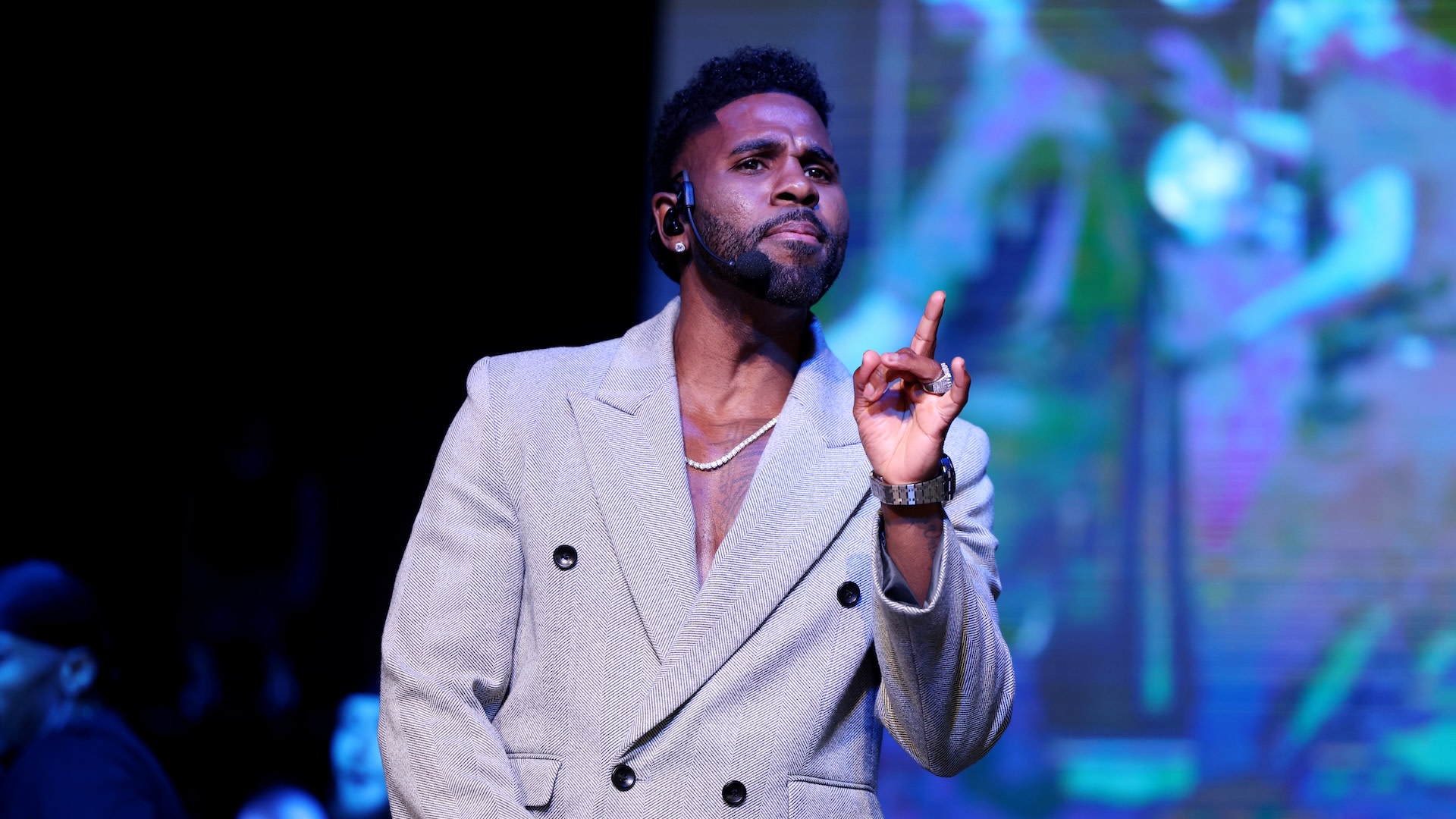 Jason Derulo Adds $15 M Shark Tank, Critics Decry Installation