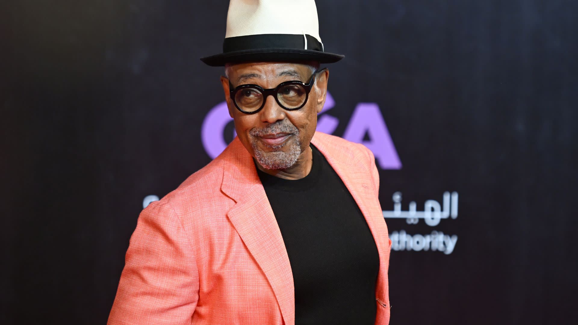 Giancarlo Esposito Recites the Shahada While Filming in Saudi Arabia