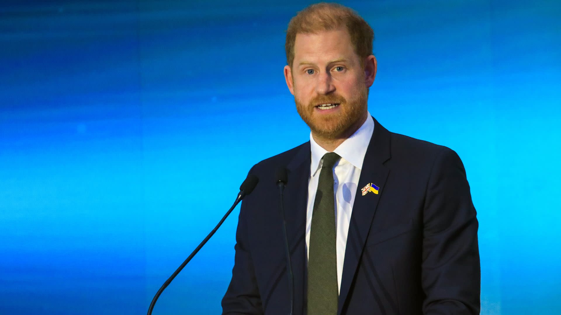 Prince Harry isn't Allowed to Stay at Buckingham Palace Because He 'Missed the Deadline'