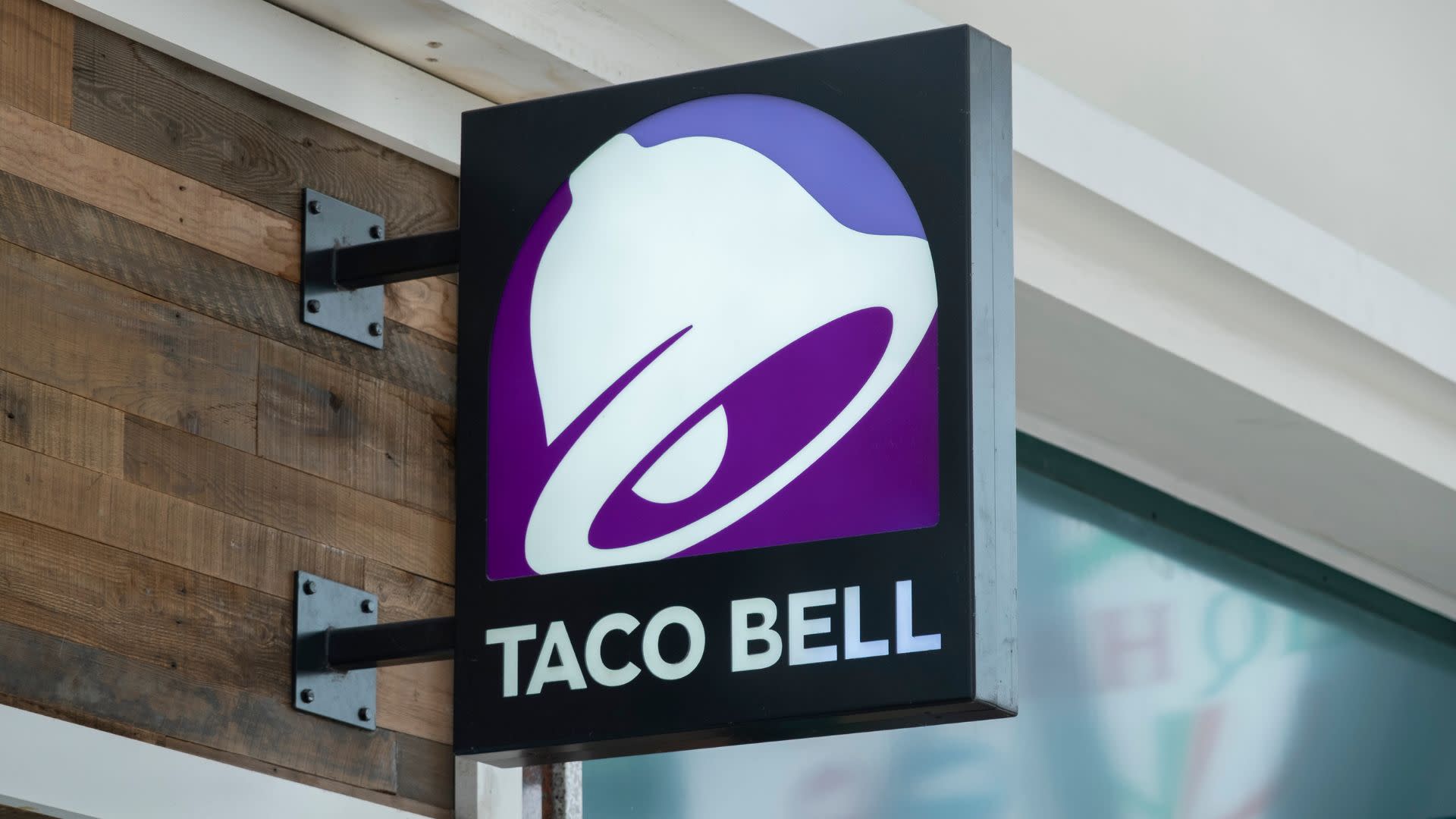 Taco Bell Removes Menu Items, Thinks Its Supplier May Be to Blame for 'Explosive Diarrhea' Parasite