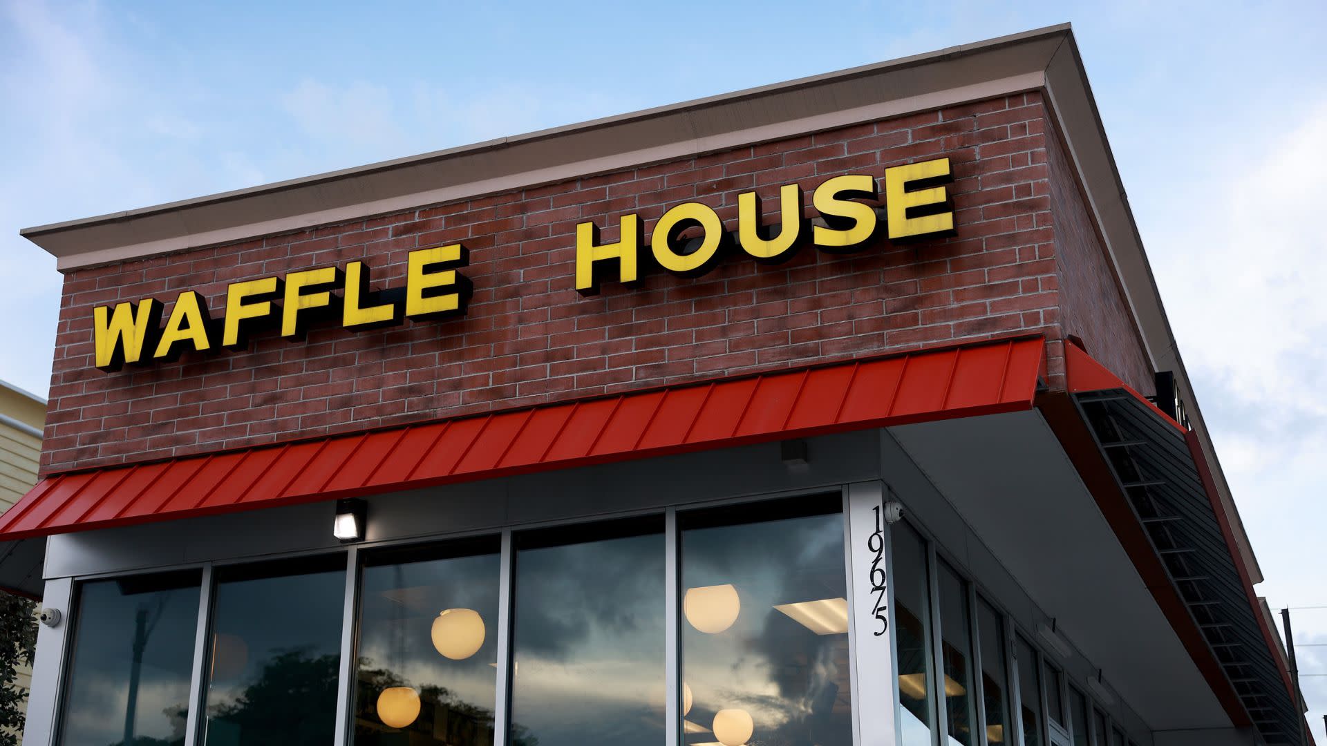 Waffle House Sued by Florida Man Who Fell While Looking at Ad