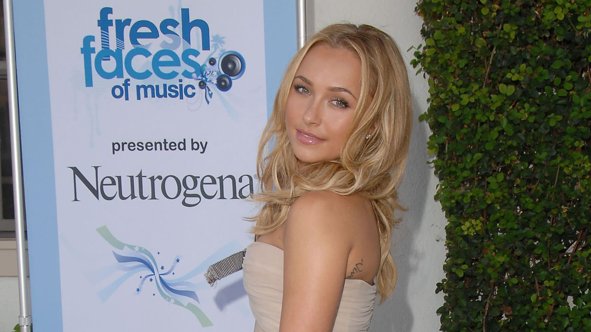 Neutrogena Stock Crashes in the Wake of Hayden Panettiere's Death, But Brand Still Remains Silent