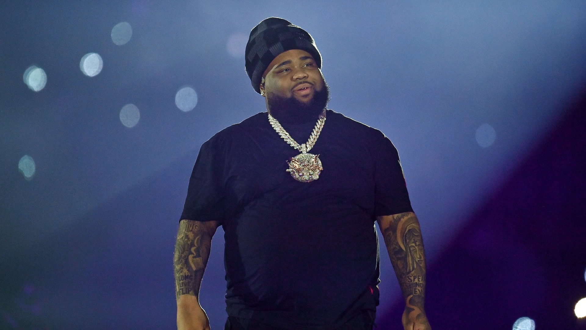 ATLANTA, GEORGIA - DECEMBER 29: Rapper Rod Wave performs onstage during night 2 of his Redemption Experience tour at State Farm Arena on December 29, 2025 in Atlanta, Georgia.
