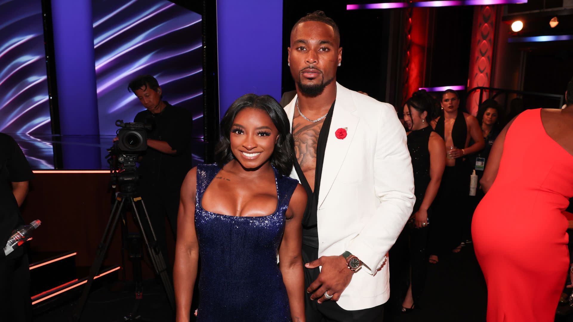 Simone Biles Breaks Down in Tears As She Moves Out of Sold Home She Shared with Jonathan Owens