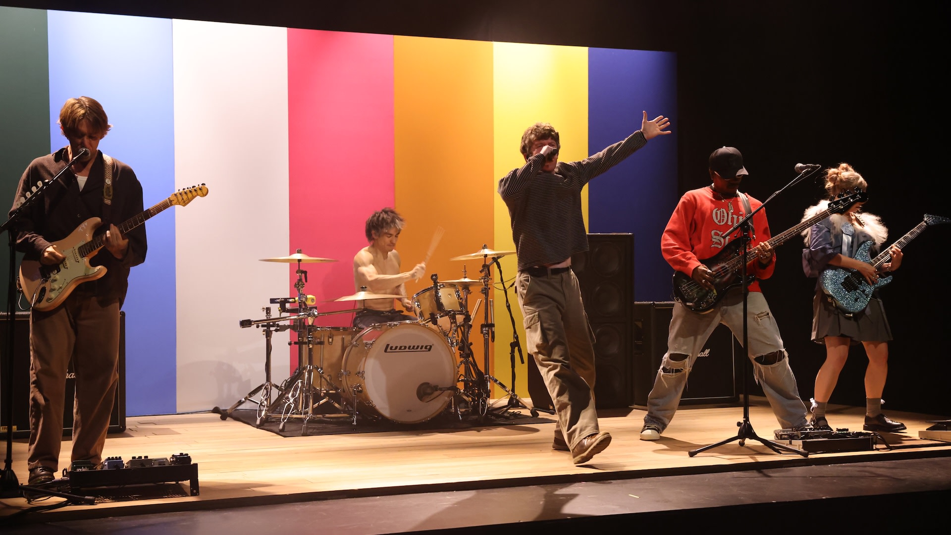 SATURDAY NIGHT LIVE -- Episode 1906 -- Pictured: Musical guest Turnstile performs "Birds" on Saturday, October 3, 2026