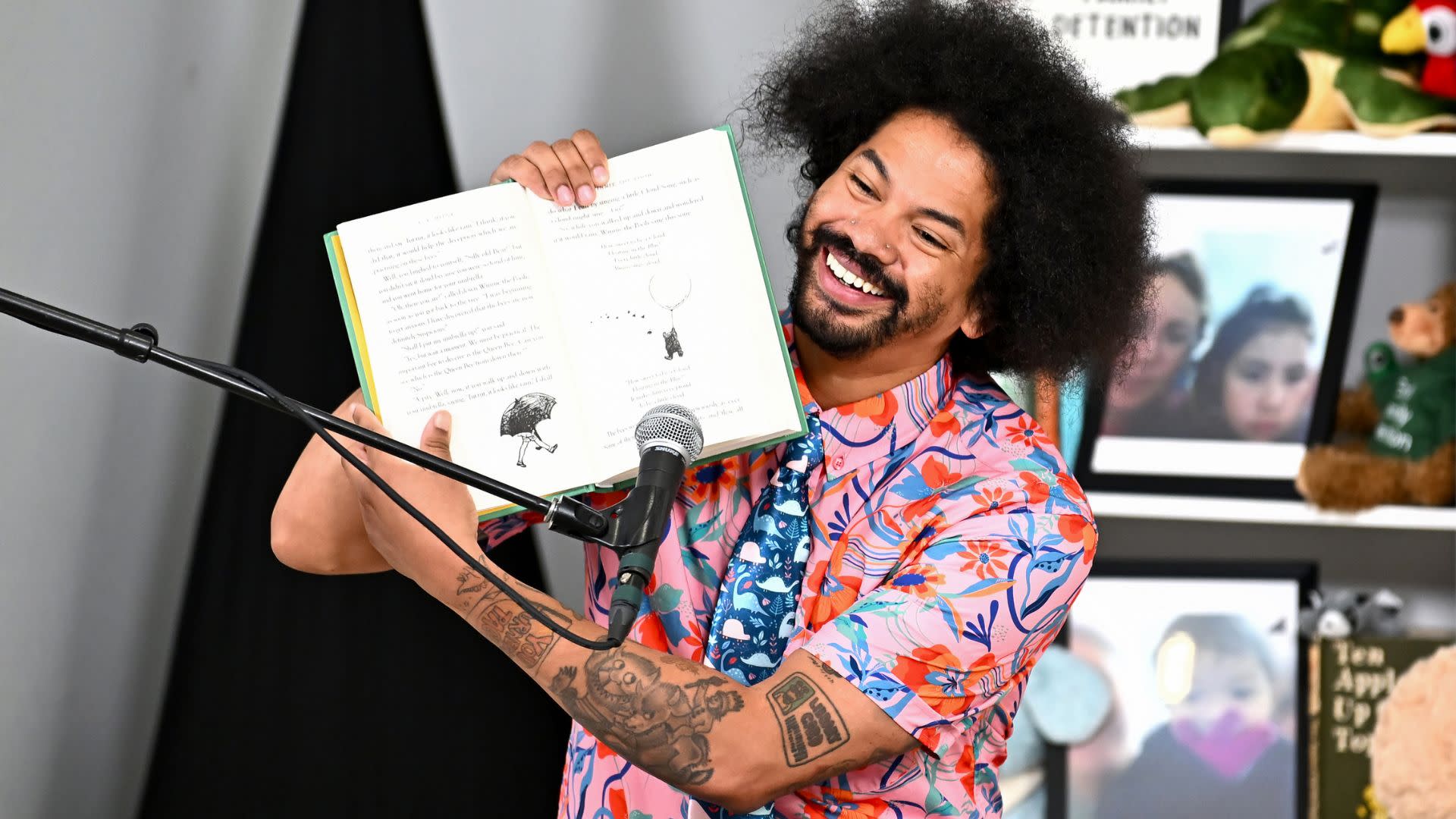 'Reading Rainbow,' Hosted by Mychal Threets, to Return October 16th