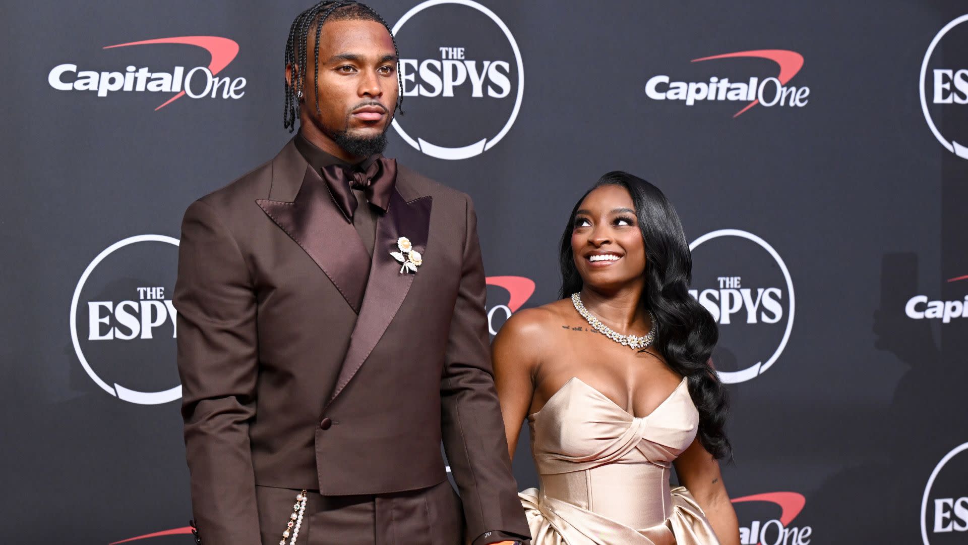 Simone Biles and Jonathan Owens Are Selling Their Houston Mansion for $1.275M