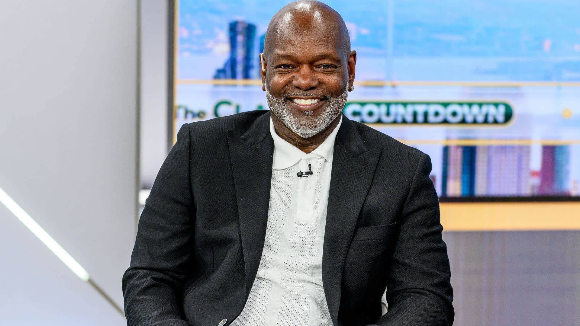 Dallas Cowboys Legend Emmitt Smith Accused of Running a Ponzi Scheme Targeting Native Americans