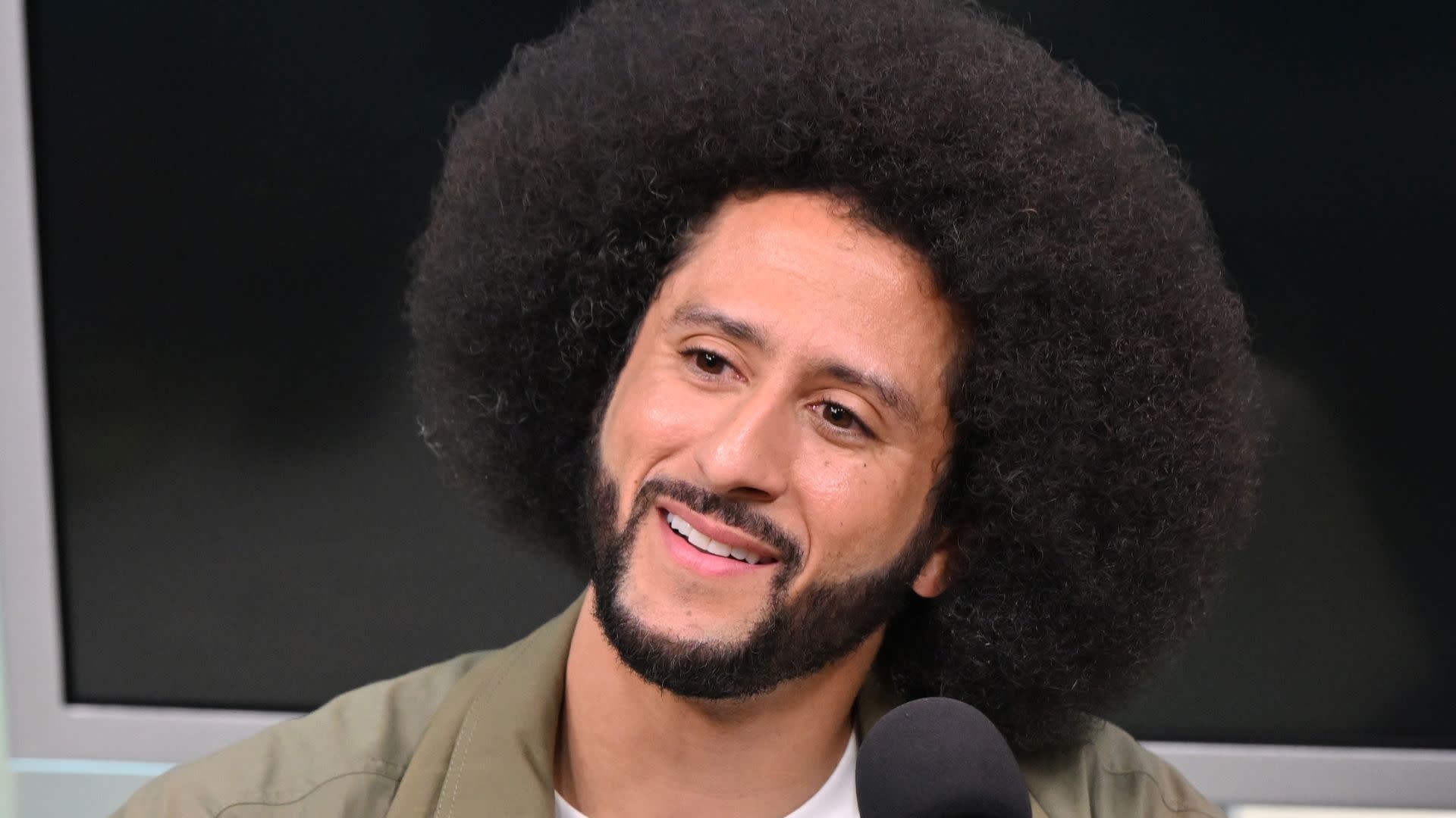 Colin Kaepernick Says the Current Macklemore Controversy Was What He'd Been Saying All Along