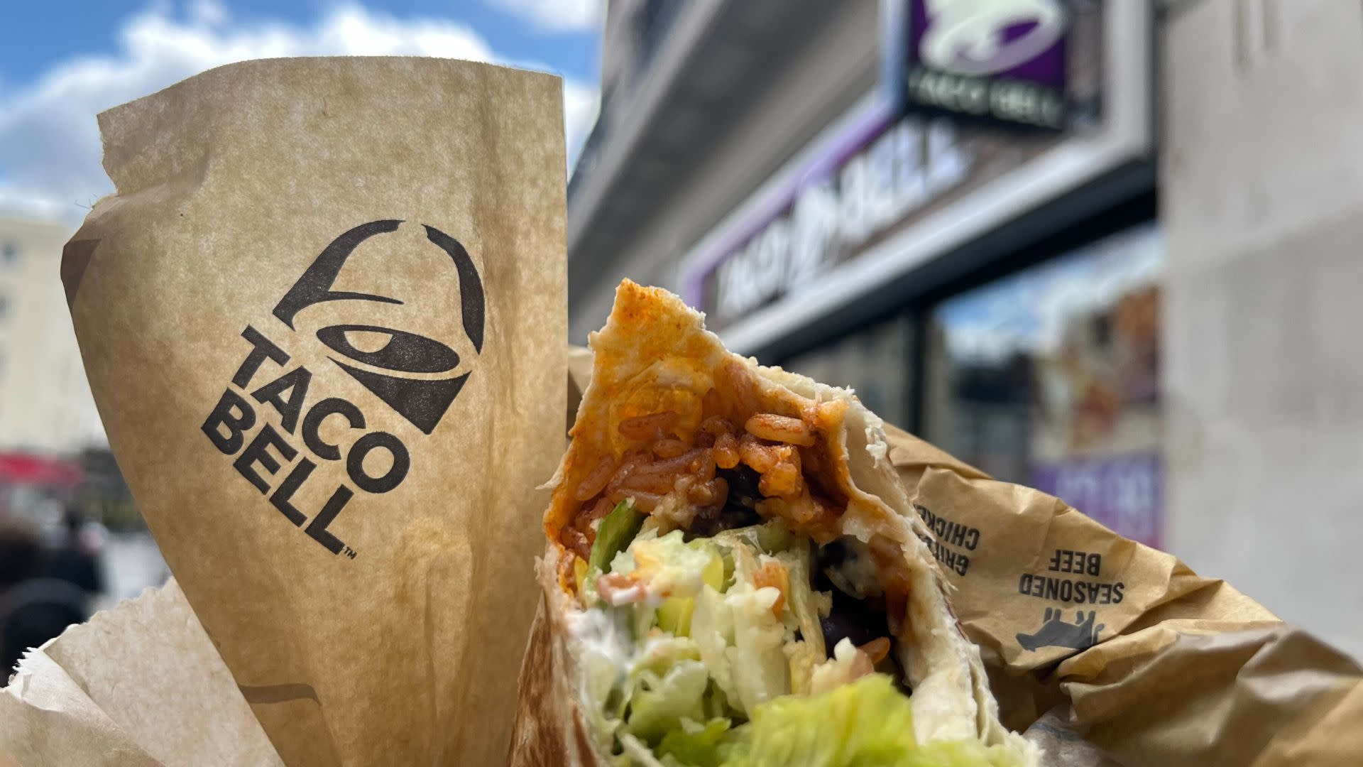 A New Marathon Requires You to Eat Taco Bell for 50K