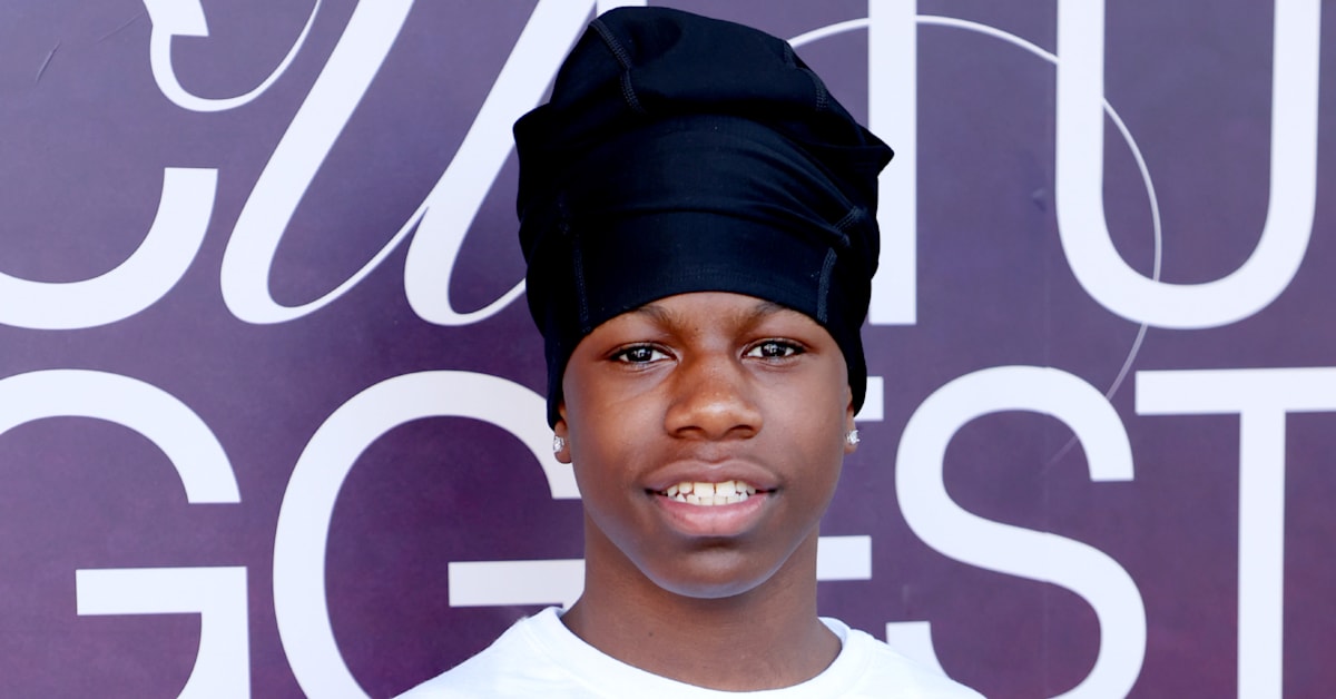 Rakai - foto artikel Complex "RaKai Calls 911 Over Bad Haircut"