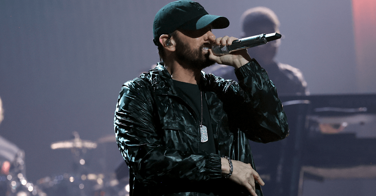Eminem Fires Back at ‘Silver’ Rhyme Challenge With Epic X Response