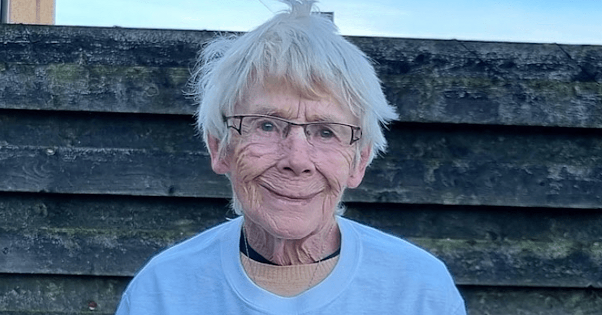 TikToker 'Epic Gamer Grandma' Dies at 78 'Surrounded By Love'